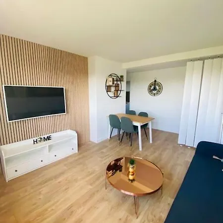 Magnifique Appartement De 4 Chambres 8 Personnes Max A 20 Minutes De Paris Antony Exterior foto